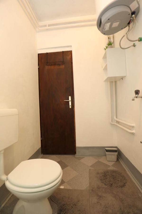 Maple Place Velika Gorica Luaran gambar