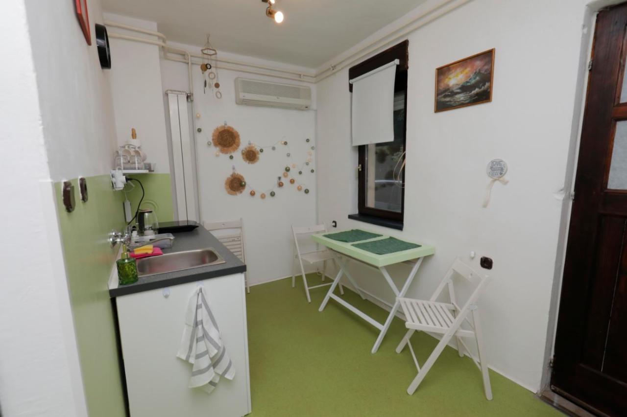 Maple Place Velika Gorica Luaran gambar